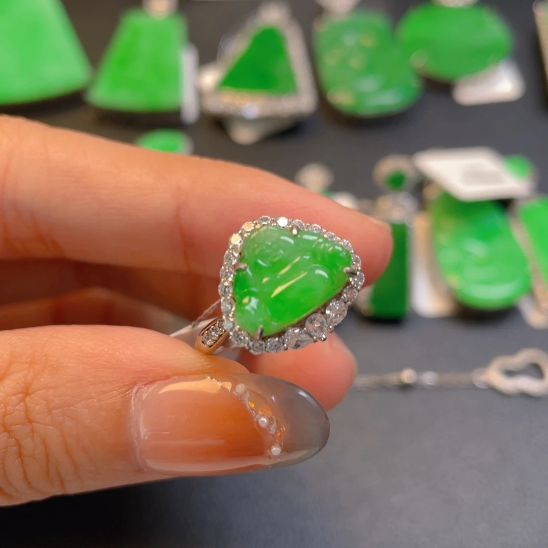 翡翠银S925镶嵌颈饰