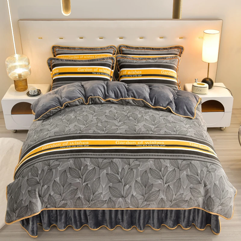 【莫奈】秋冬床裙款加绒加厚双面牛奶绒四件套床上用品枕套随机裁剪