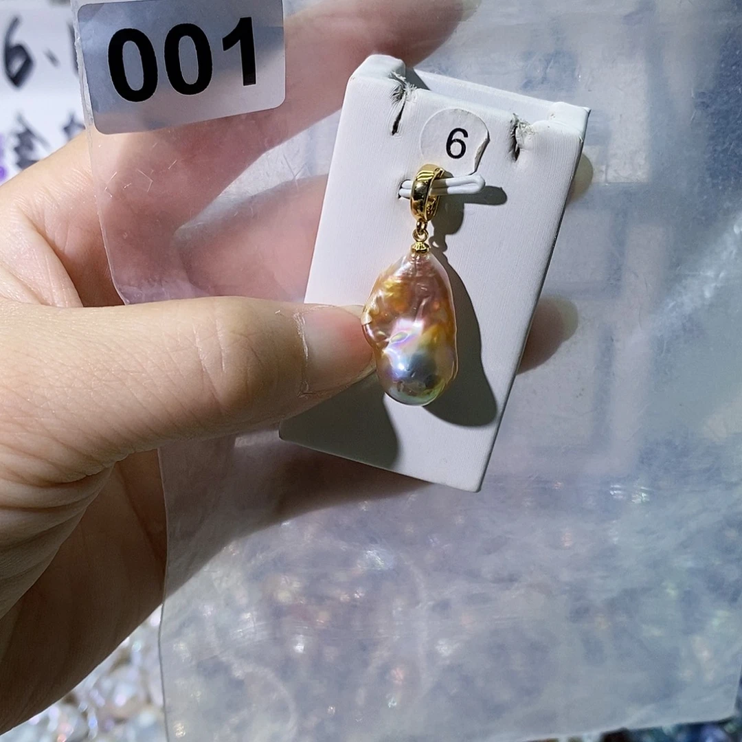 淡水珍珠合金颈饰