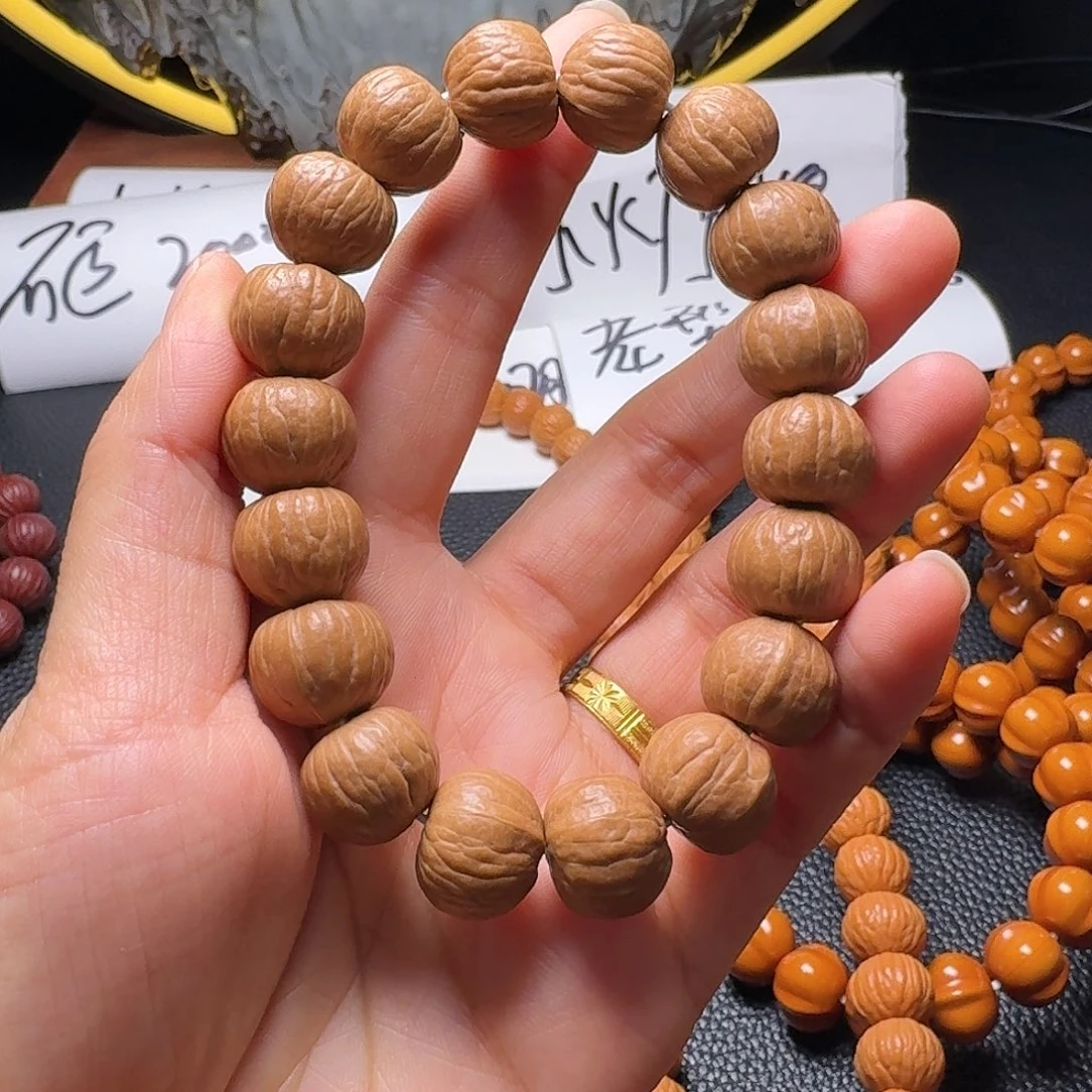 猴头核桃吊坠南瓜