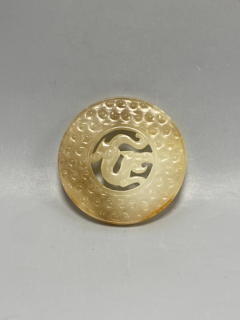 汉期镂空龙纹谷纹玉璧高古玉双面工