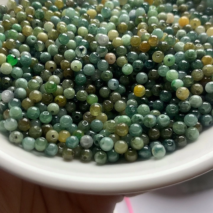 翡翠未镶嵌挂件卡3.3小米珠100颗
