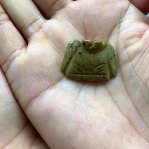 【闪购商品】未镶嵌岫岩河磨玉（透闪石质玉）挂件