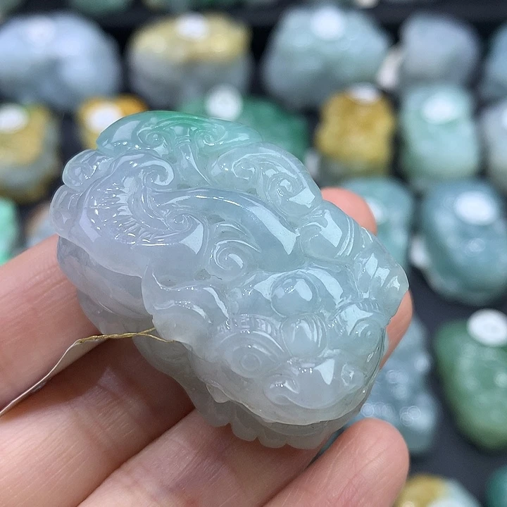 翡翠未镶嵌颈饰天然缅甸A货翡翠貔貅吊坠
