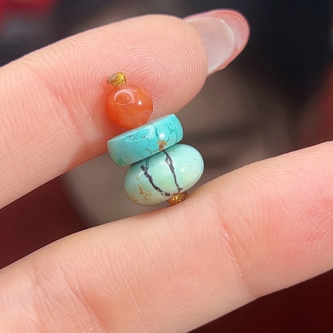 南红玛瑙未镶嵌珠宝奇石