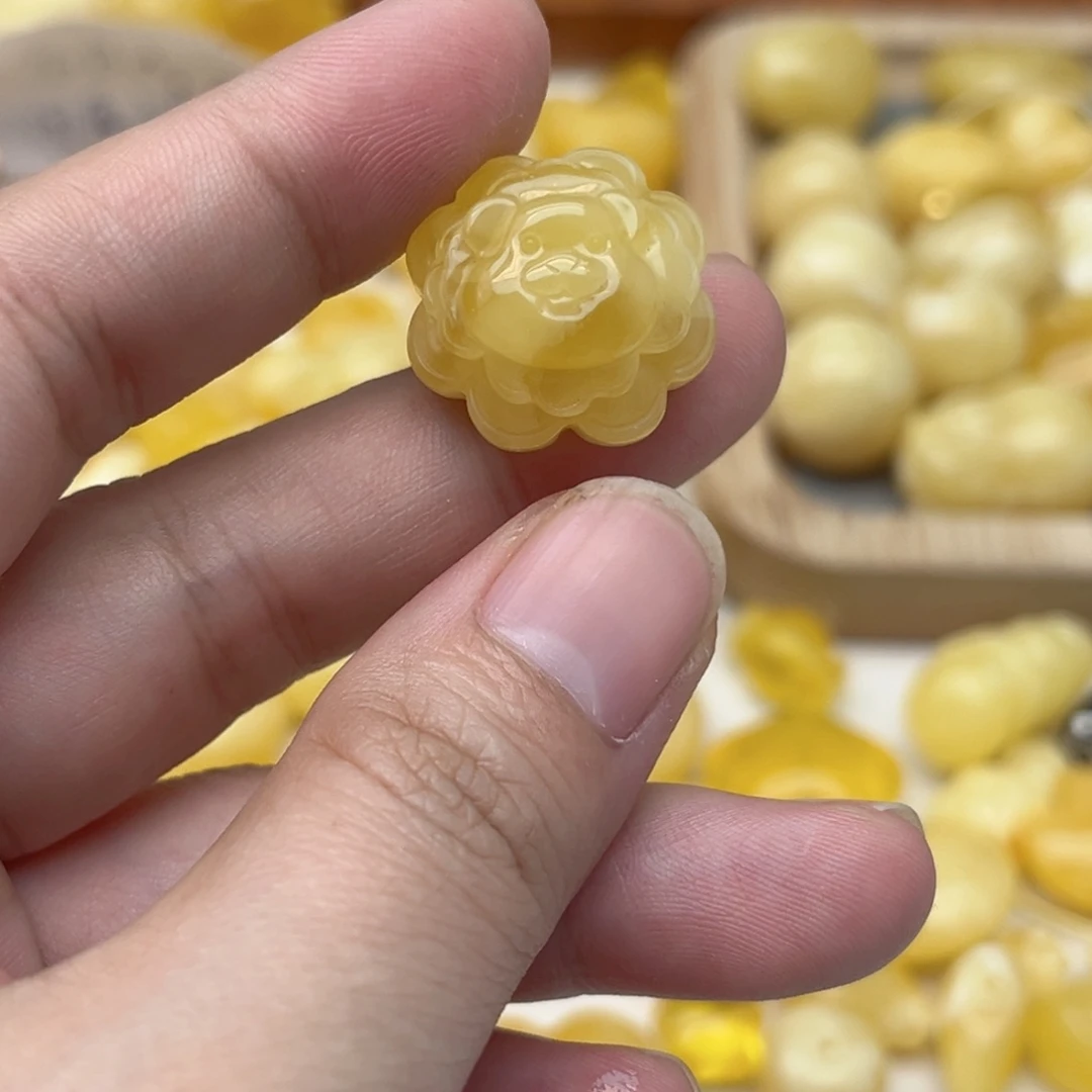 裸石蜜蜡未镶嵌配饰