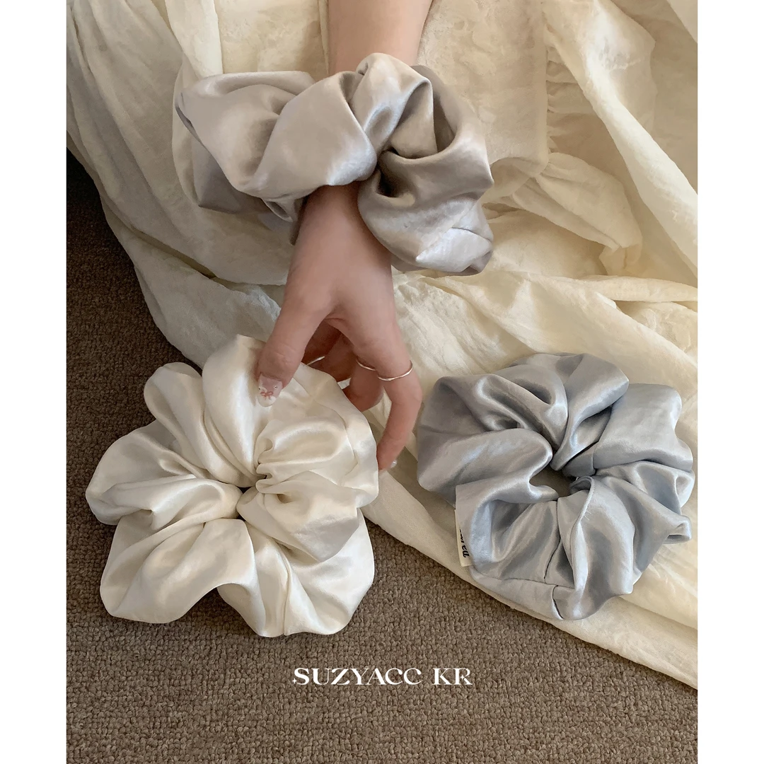 Suzyacc Kr缎面光泽感大号发圈女低马尾皮筋法式简约大肠圈F4016