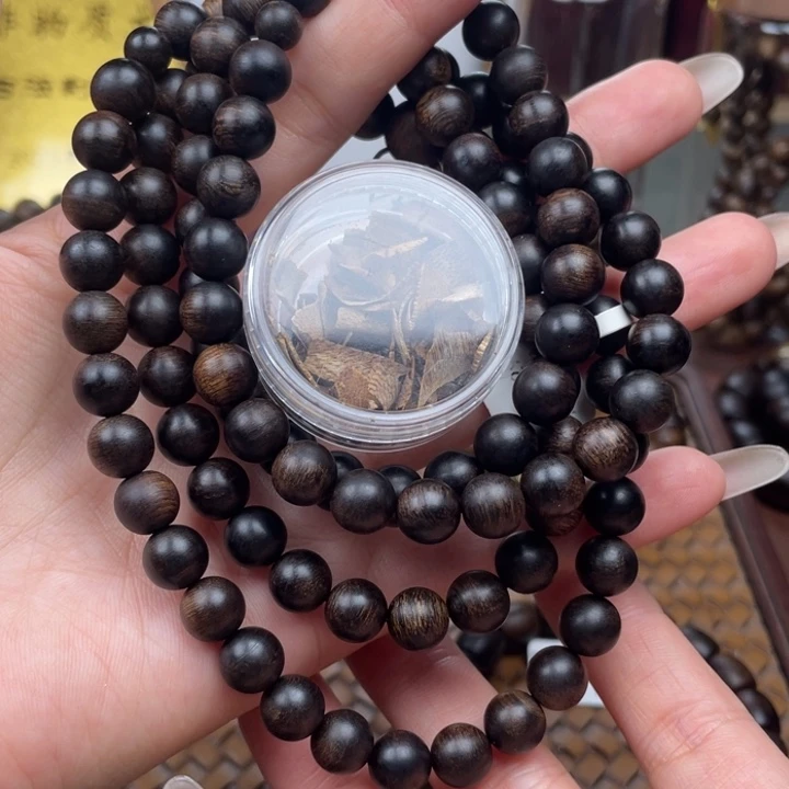 沉香碎屑沉香再**桥越南芽庄白棋楠