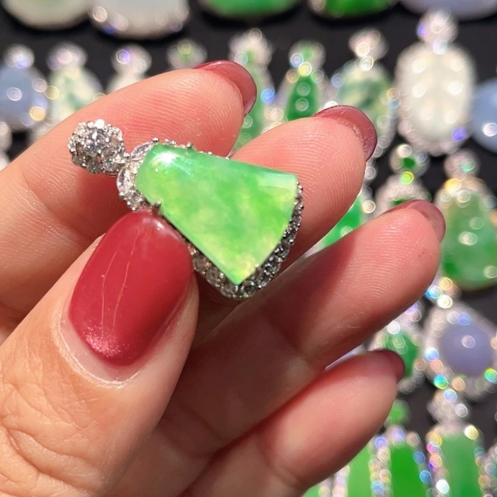 翡翠银S925镶嵌颈饰