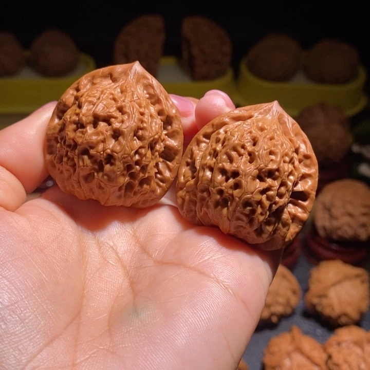 文玩核桃吊坠38野生小众