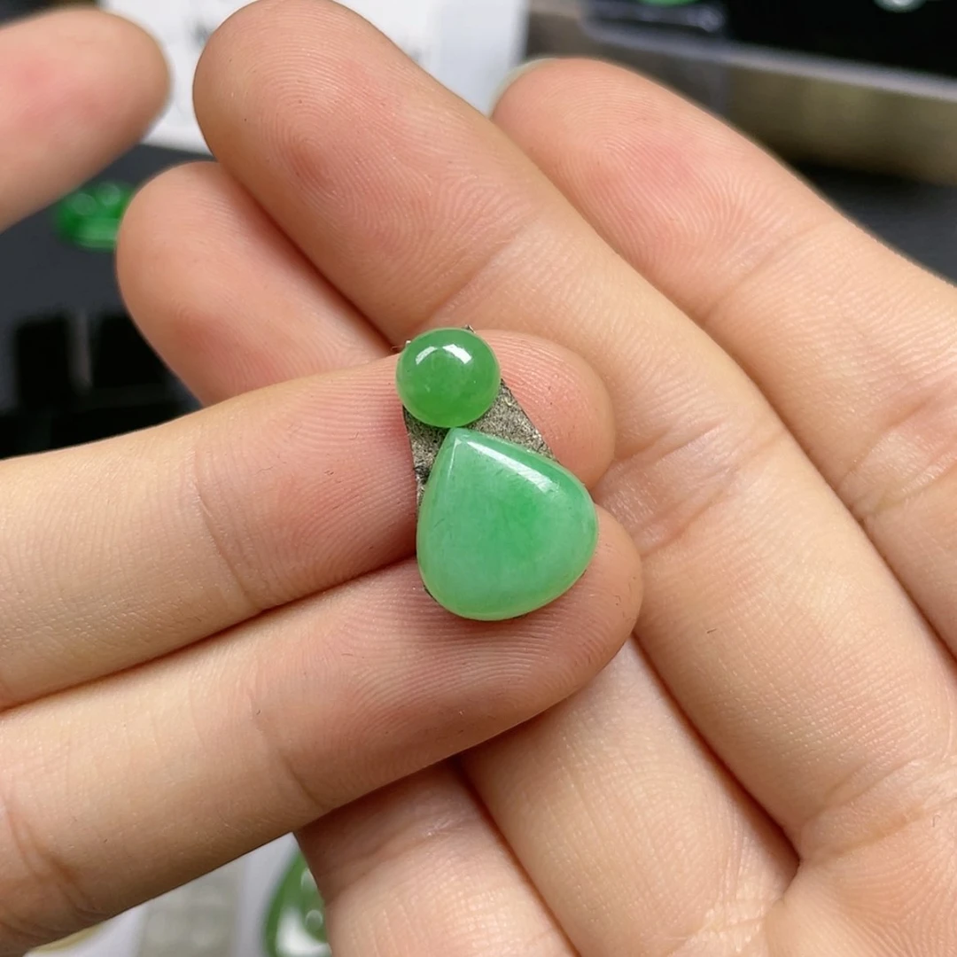 【闪购商品】颈饰未镶嵌翡翠