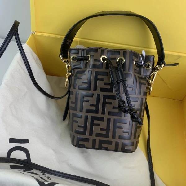 包包/芬迪/95新/251002EV0013/C10904784079