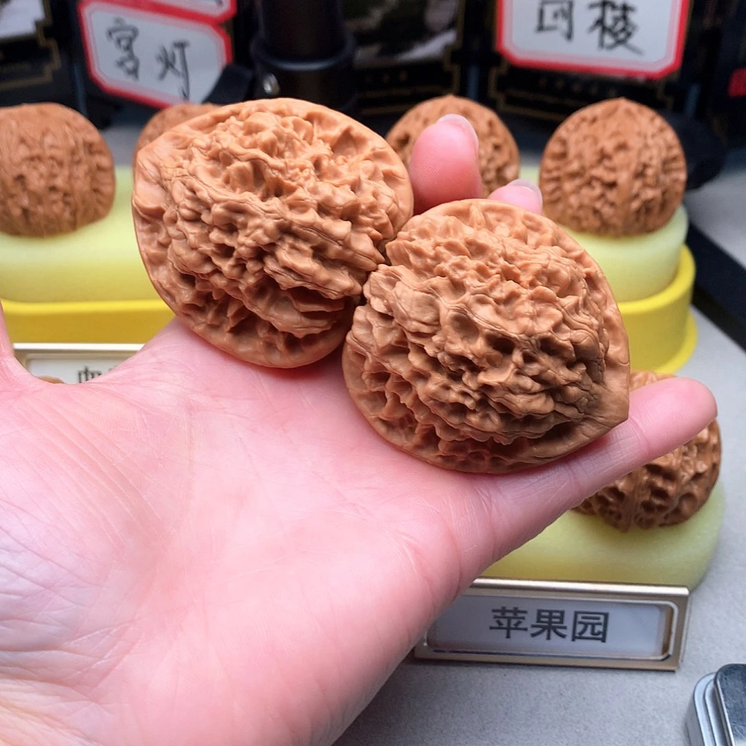 文玩核桃吊坠49尺官帽402号