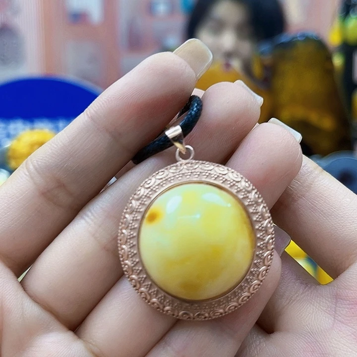 琥珀银S925镶嵌颈饰吊坠