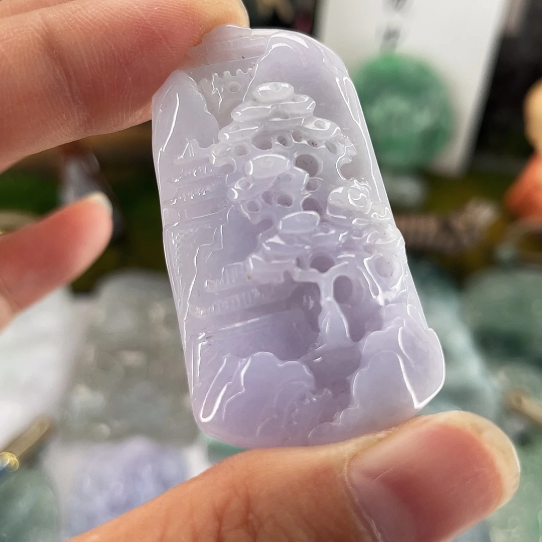 翡翠未镶嵌颈饰山水牌