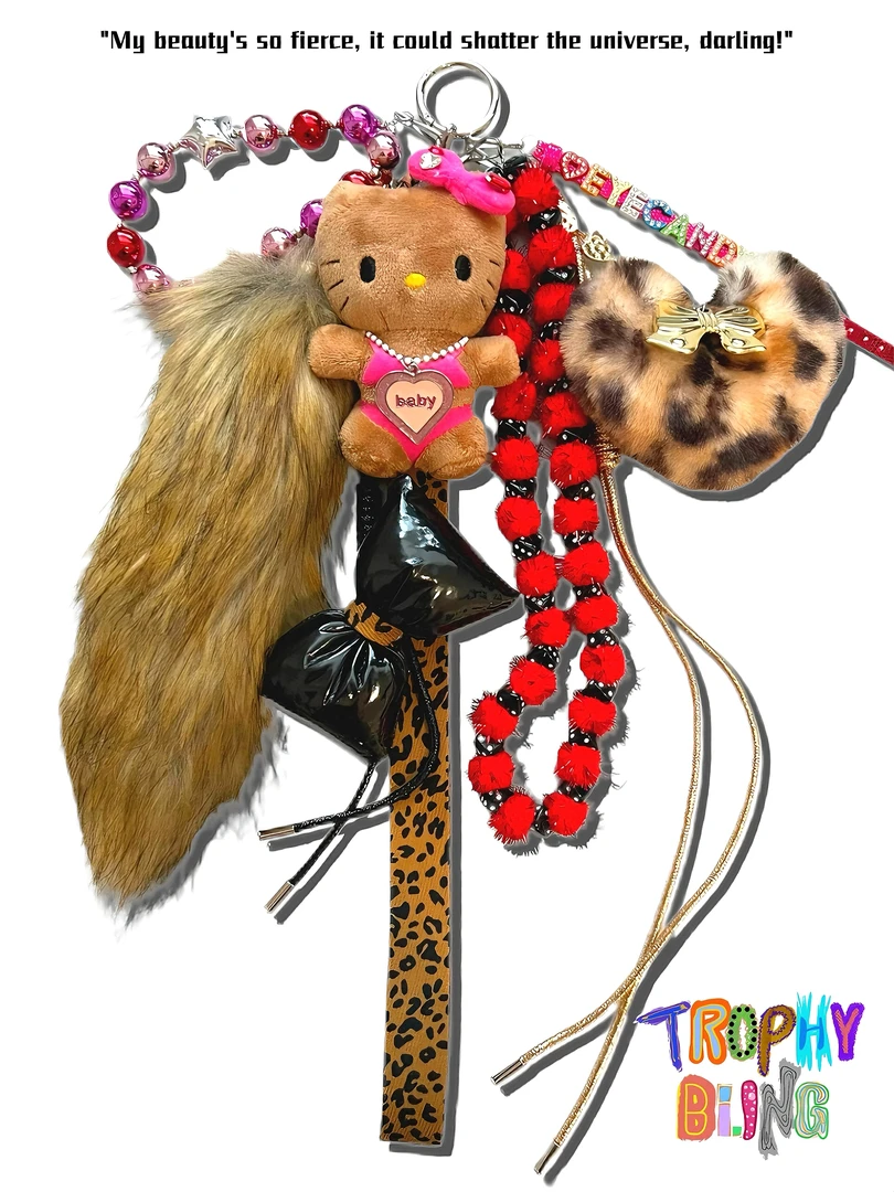 TROPHY BLING I 黑皮KT 中古玩偶 猫控包挂