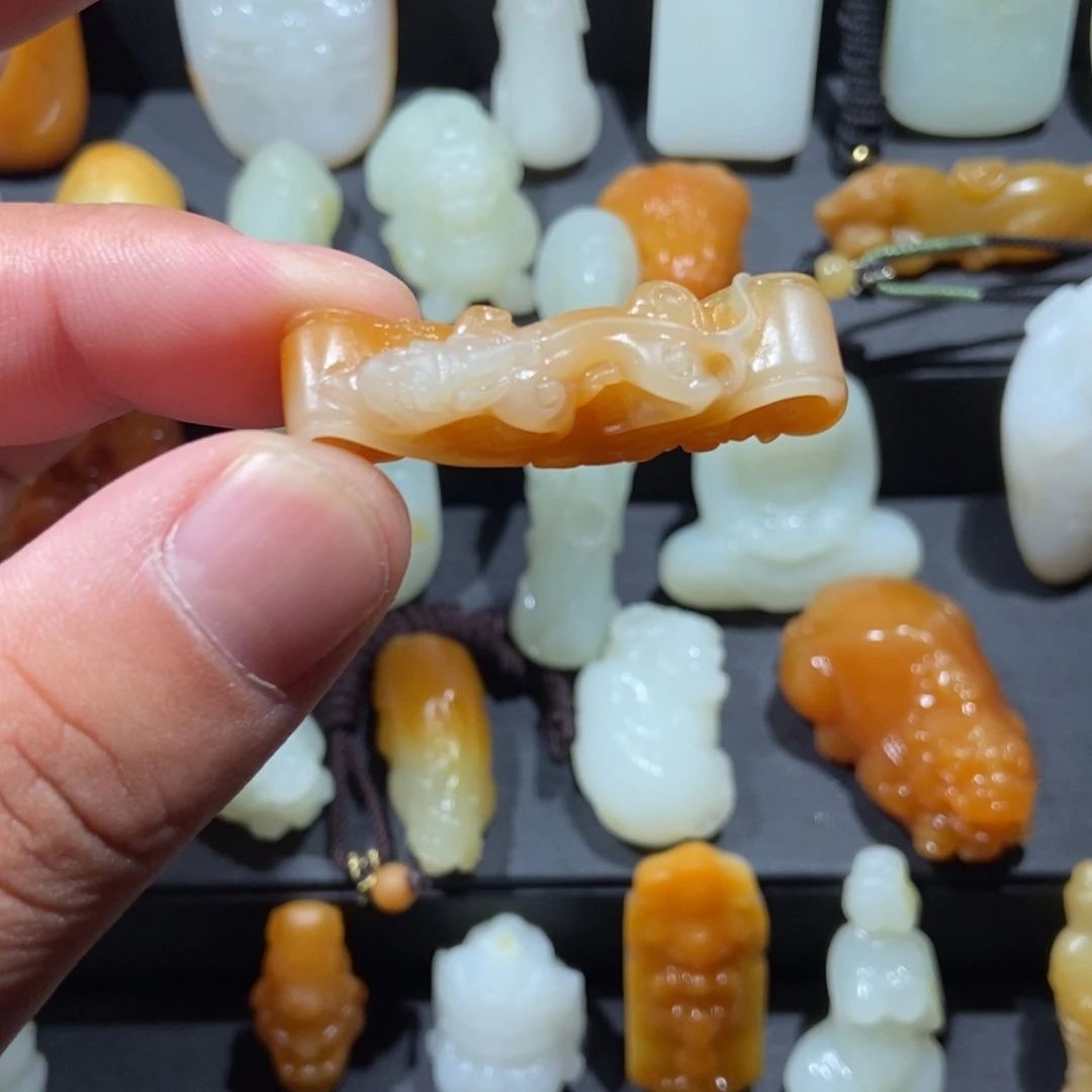 和田玉未镶嵌颈饰?****?