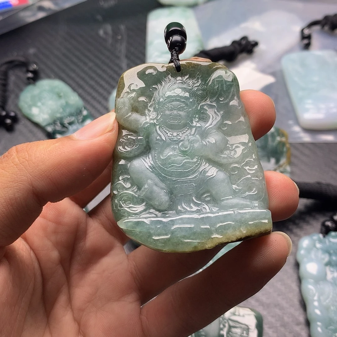 稼***晓翡翠未镶嵌颈饰缅甸天然翡翠a货