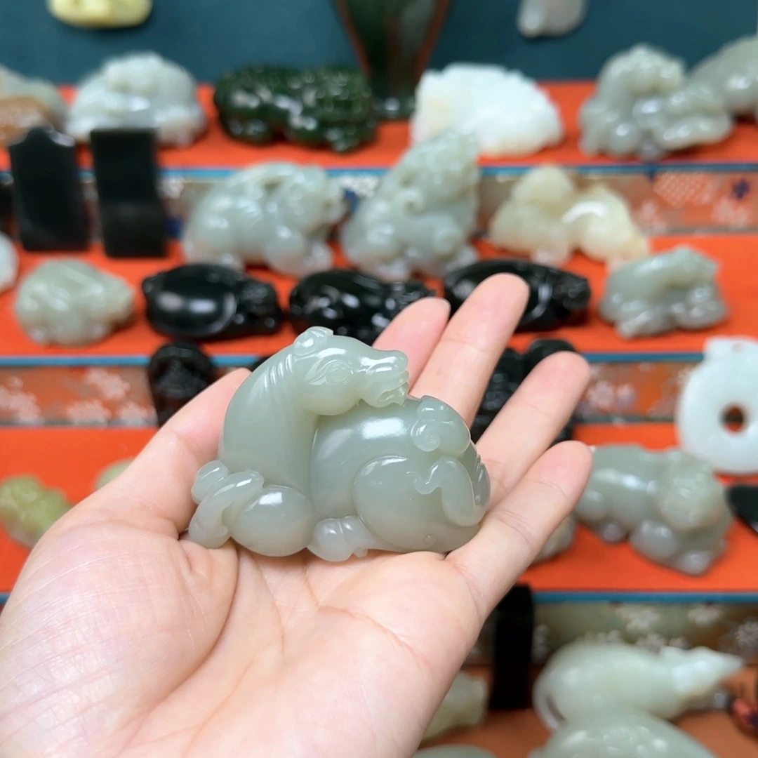 未镶嵌和田玉把件