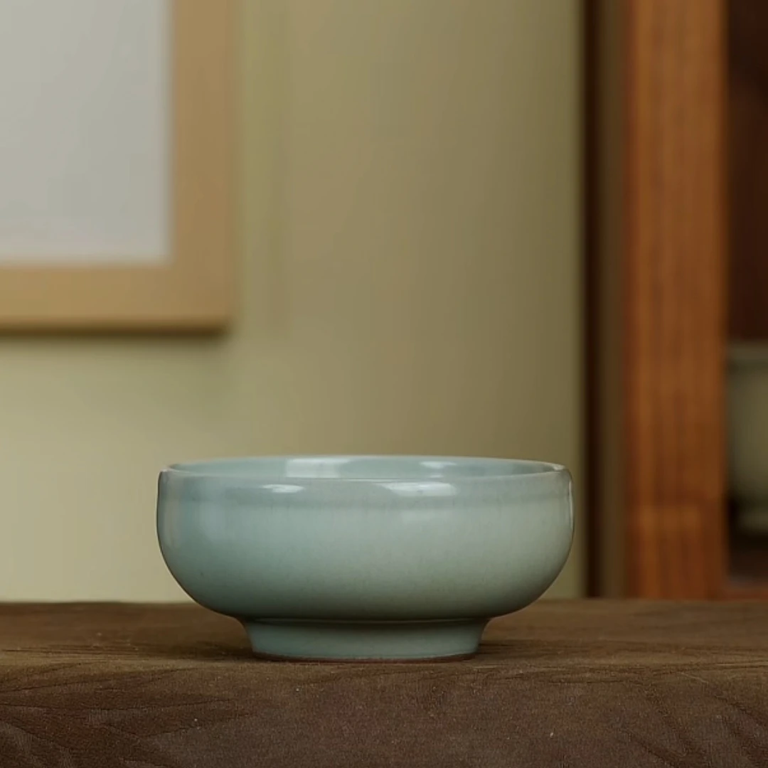 黑胎粉青宽口杯浅色系普洱杯陈卫武龙泉青瓷