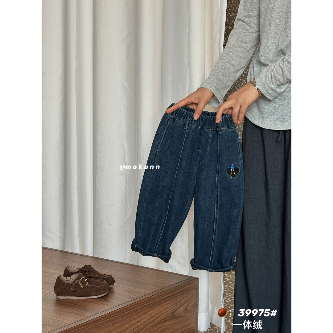 MKNN-9975-儿童时尚洋气百搭净版刺绣萝卜牛仔裤（冬款）