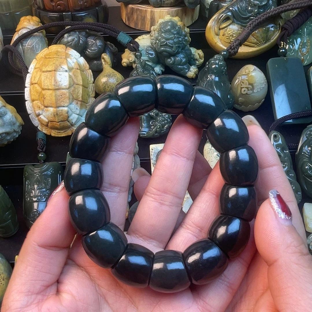 透闪石质玉未镶嵌手链