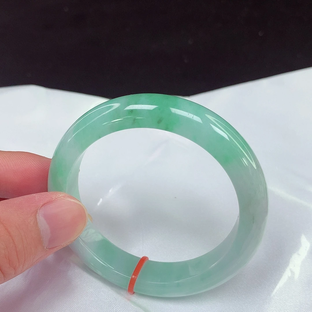 翡翠手镯未镶嵌009