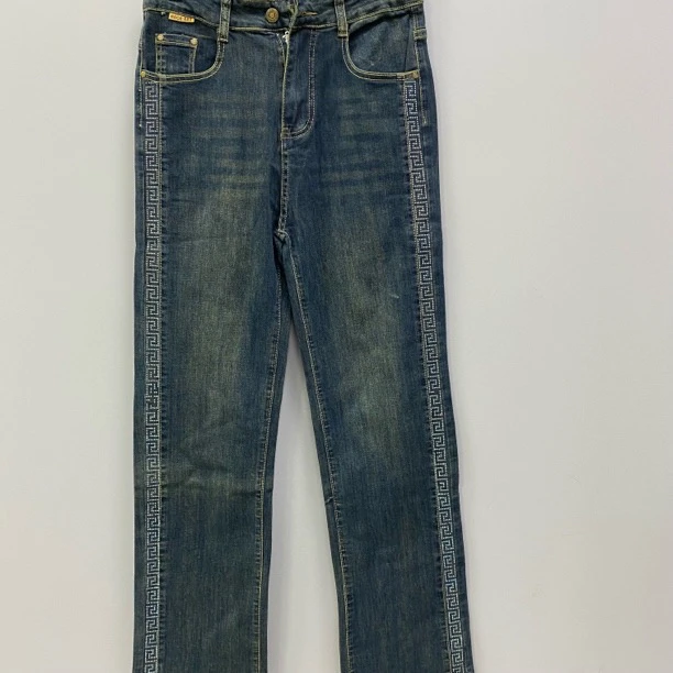 9123#新款女装时尚牛仔裤