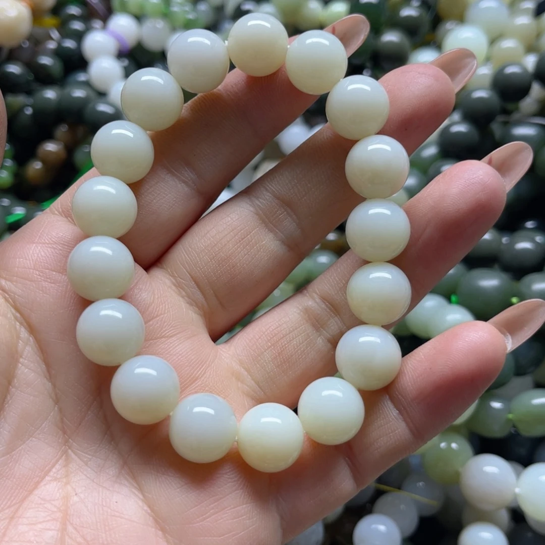 和田玉手链未镶嵌