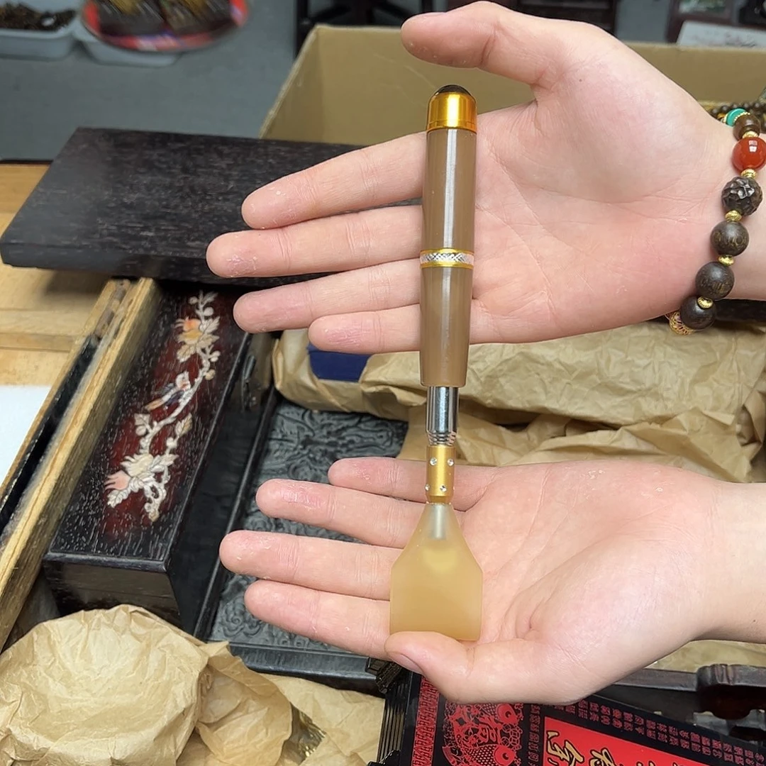 大叶紫檀（黑酸枝木类）