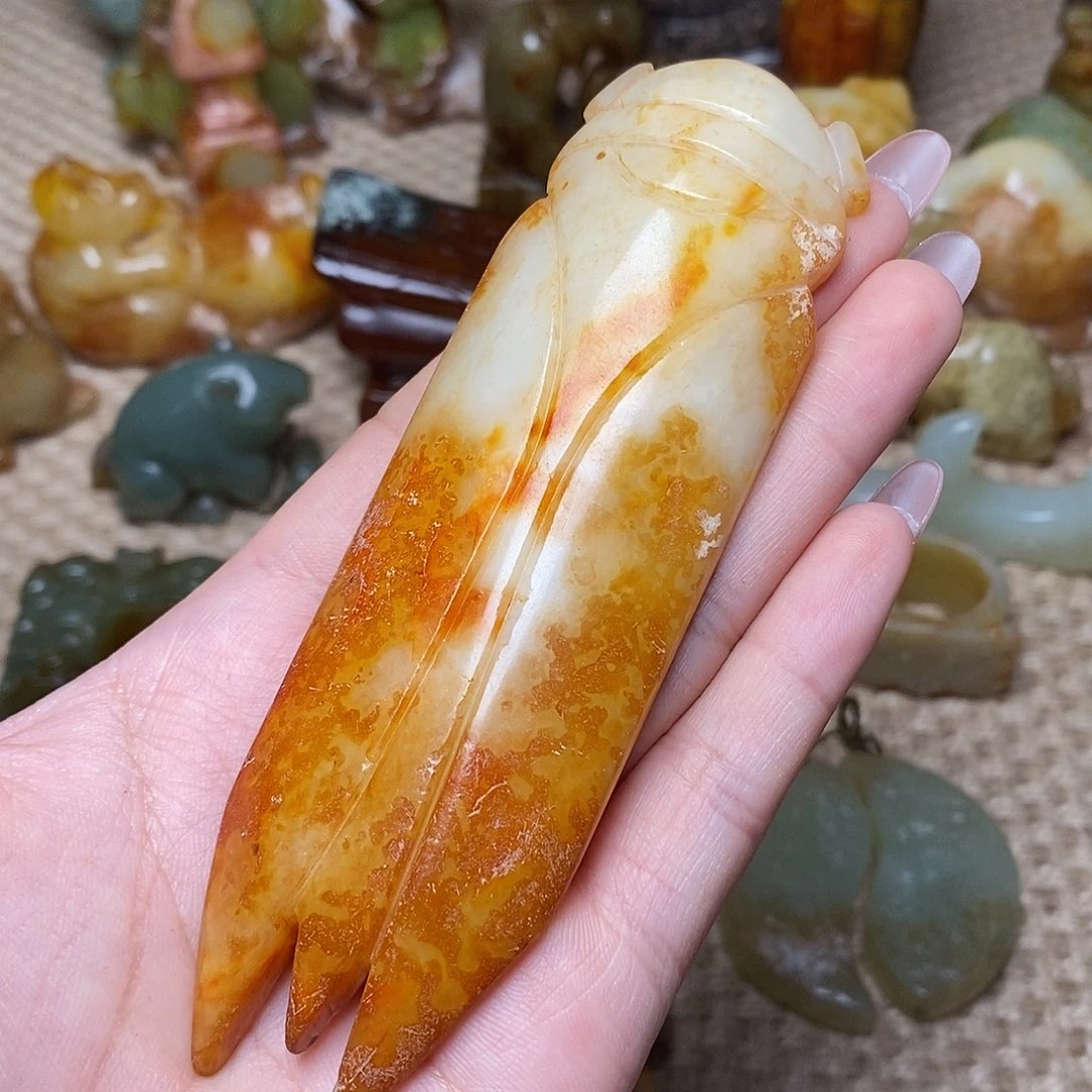 未镶嵌蛇纹石玉颈饰