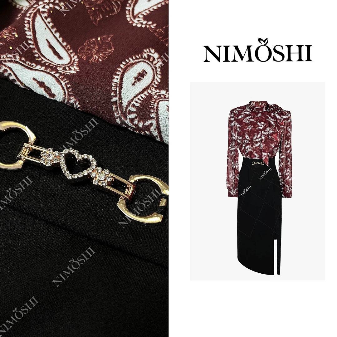 NIMOSHI【倩倩】秋季酒红羽毛图案领花束腰气质显瘦连衣裙Q2413