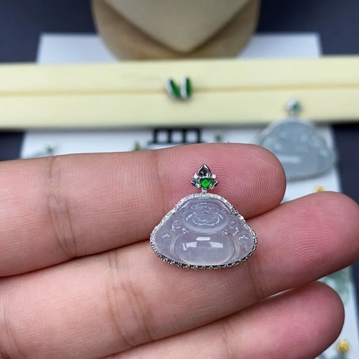 翡翠18K金镶嵌吊坠(赠链)佛公