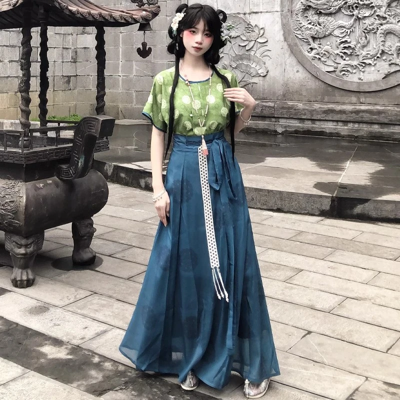 梦桑塔【天青语】圆领衫夏季新品大码唐制汉服胖MM八破裙改良绿色女