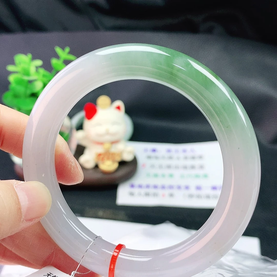 翡翠手镯未镶嵌59胖
