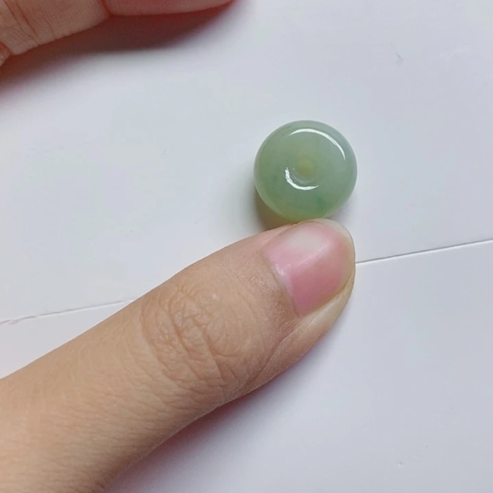 翡翠未镶嵌项圈翡翠平安扣