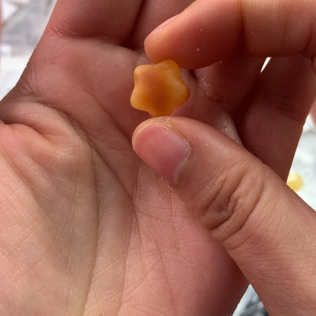 琥珀未镶嵌裸石蜜蜡