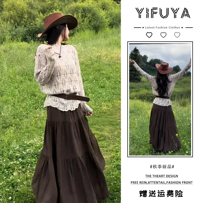 法式慵懒松弛感穿搭轻奢高级感巨好看度假风镂空针织连衣裙套装秋