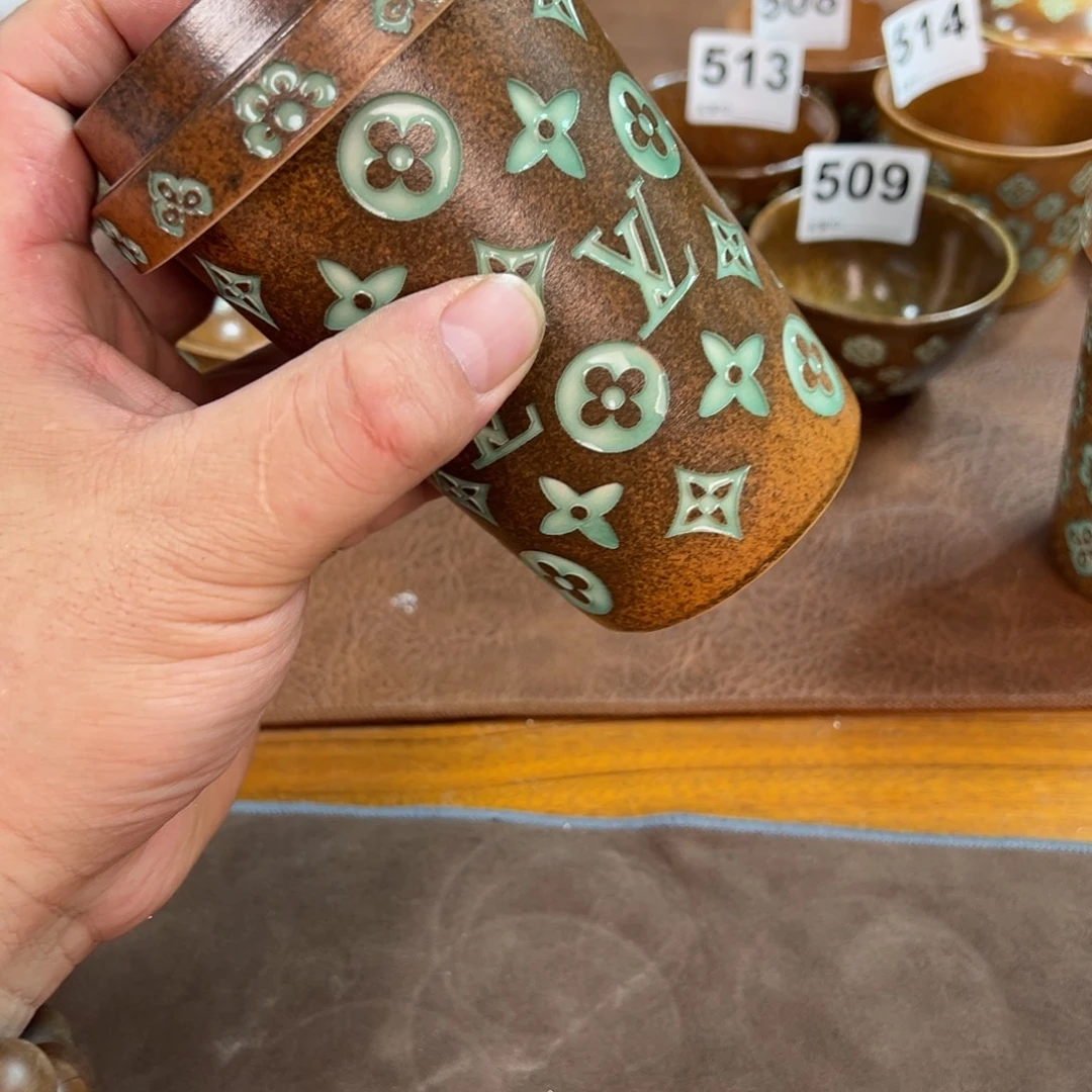 D***T瓷片龙泉青瓷工艺品502