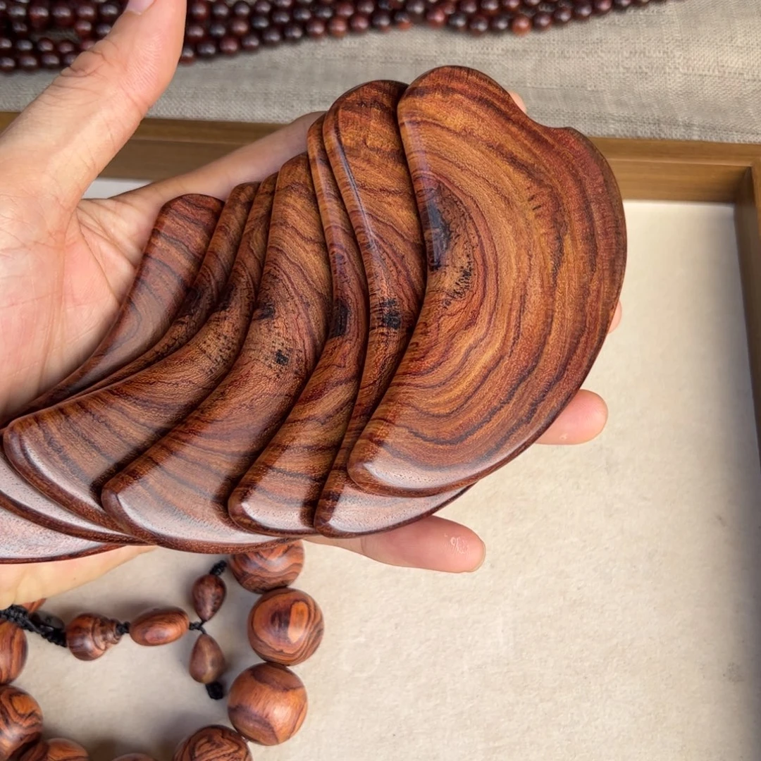 黄花梨/降香黄檀把件