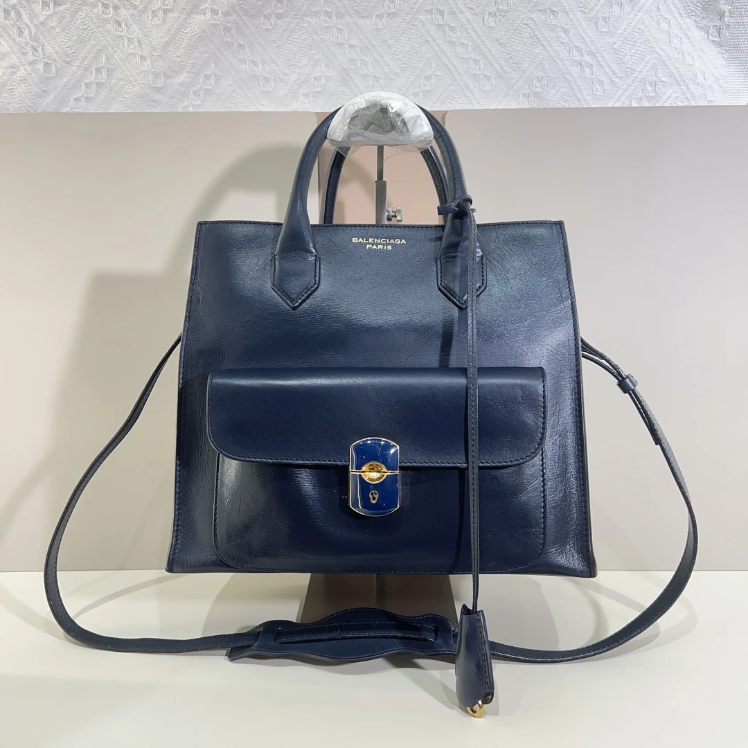 95新 Balenciaga/巴黎世家 巴黎世家珐琅扣手提单肩托特包cj5806