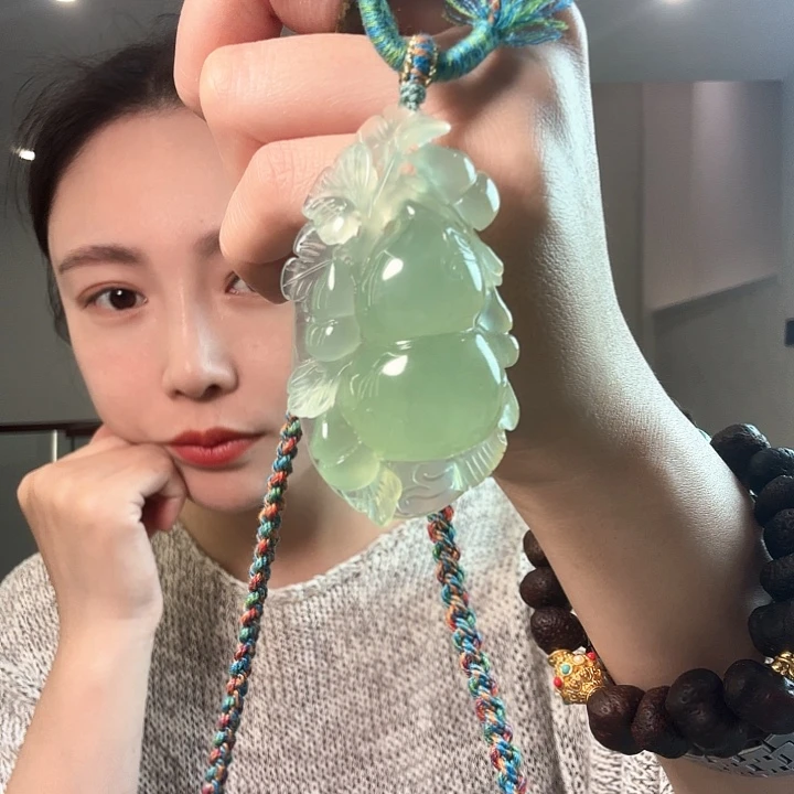 *****未镶嵌蛇纹石玉颈饰