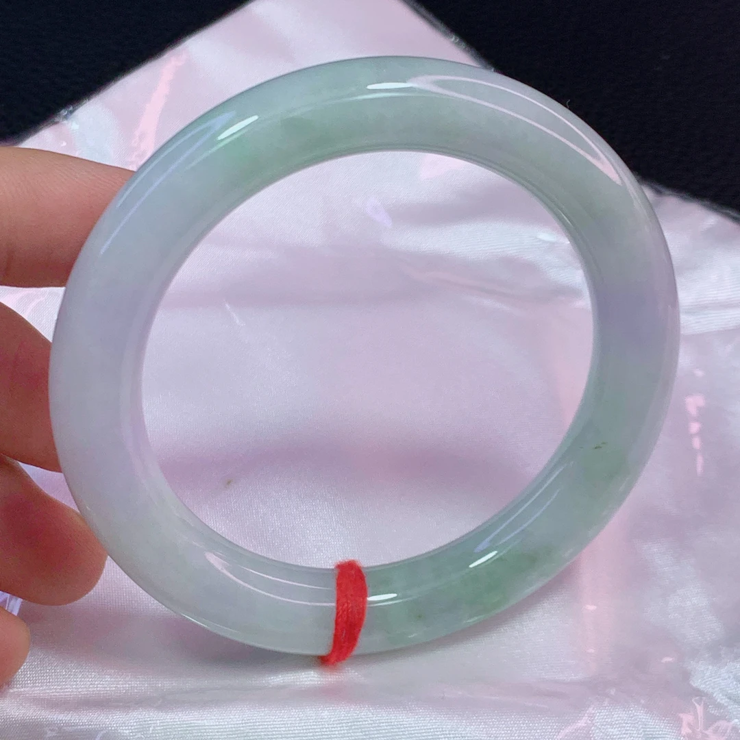 缅甸天然A货翡翠手镯冰润圆条55.6圈口