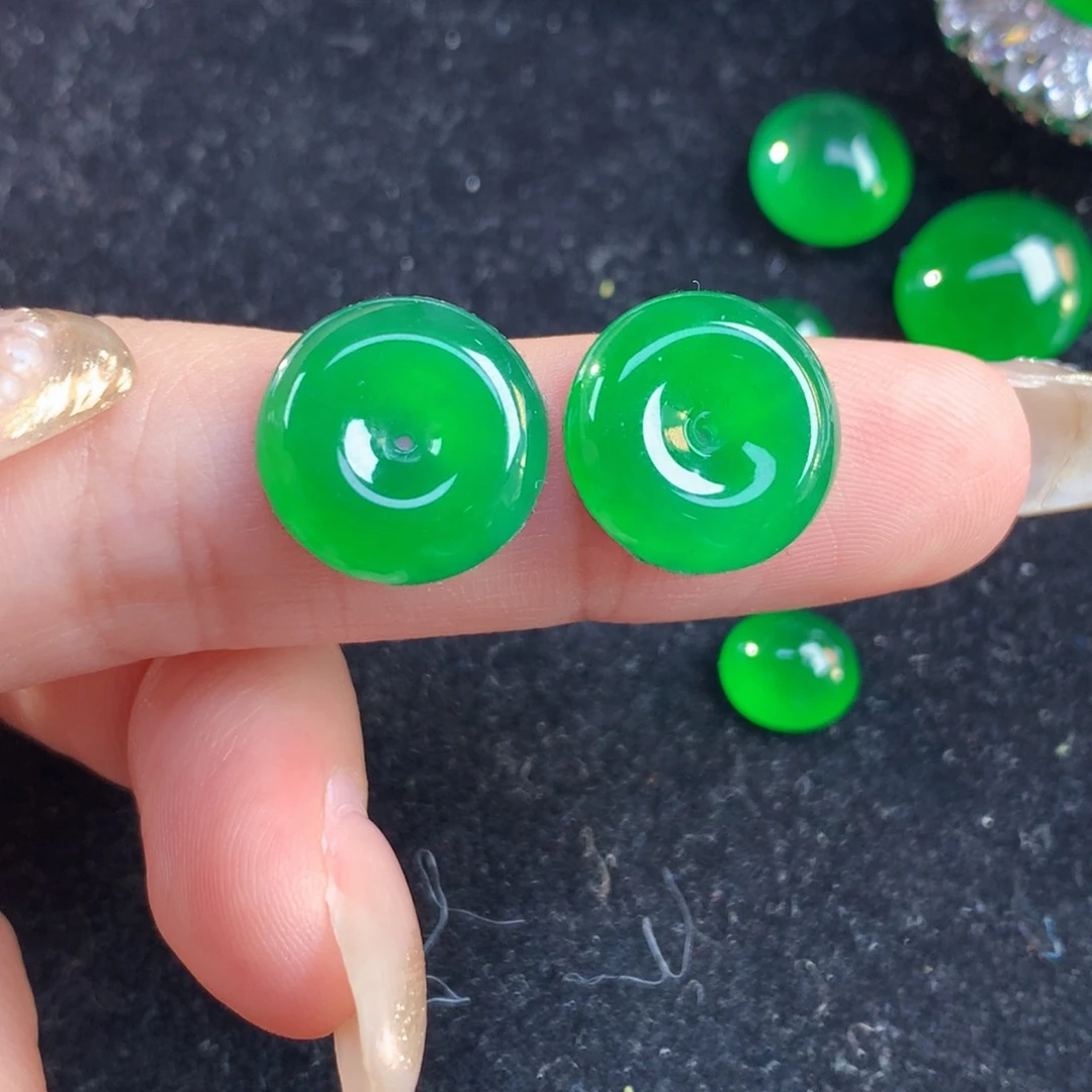 翡翠裸石12.9/2.60翡翠