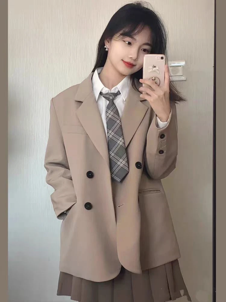 C42卡其色西装外套女高级设计感小众2025学生春秋韩版宽松小西服