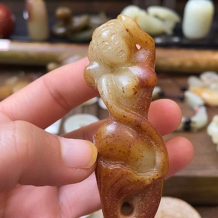 和田玉（糖玉）未镶嵌颈饰