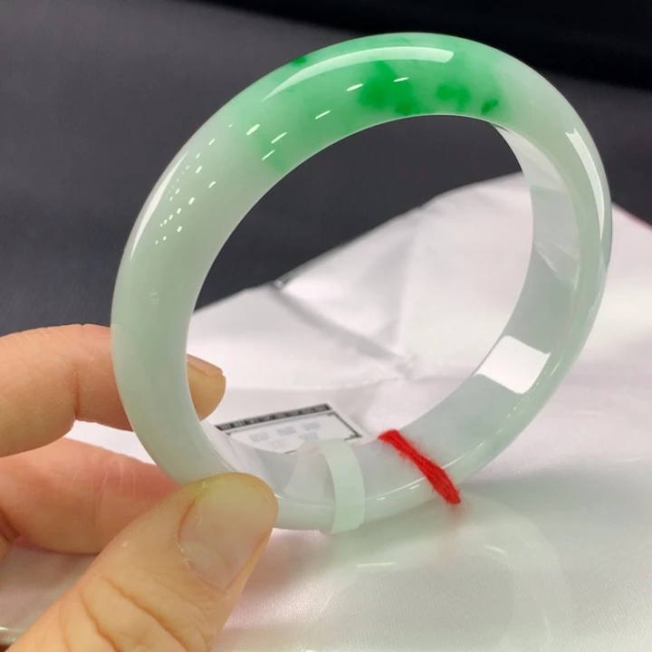 翡翠未镶嵌手镯正圈60.5