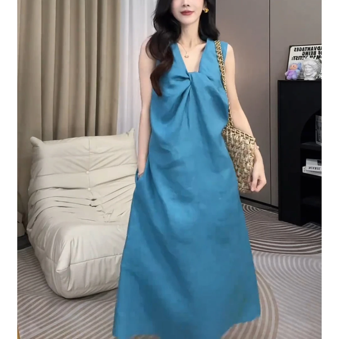 时尚气质老钱风中长款显瘦裙子2025夏季新款V领无袖高腰连衣裙女