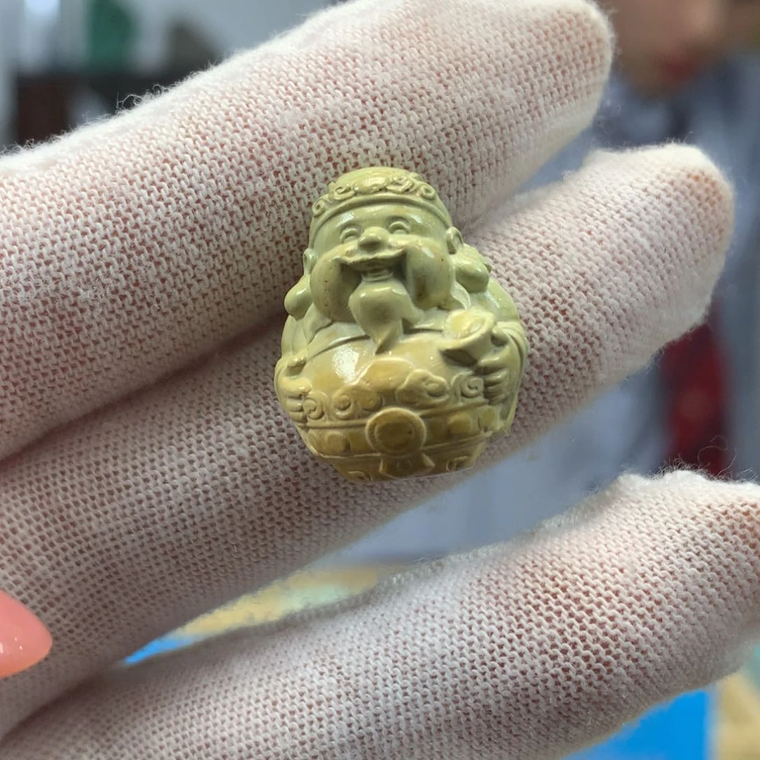 绿松石未镶嵌挂件