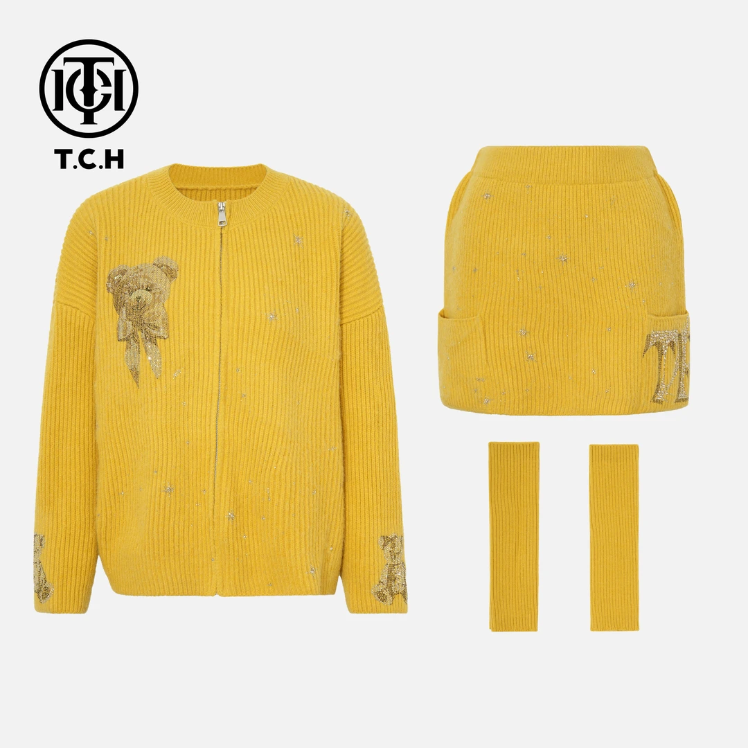 TCH【懒人穿搭】冬款宽松百搭时尚烫钻女装黄色套装T75D07E1028